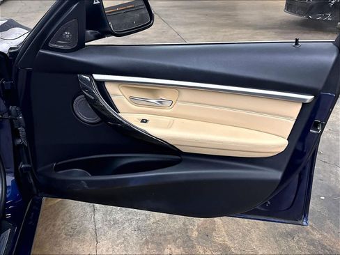 Used 2018 BMW 340i Sedan RWD image 26