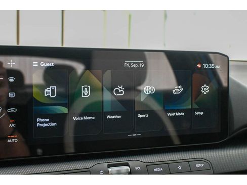 New 2025 Kia K4 GT-Line image 35