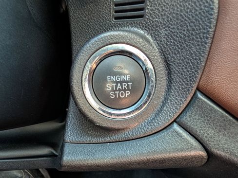 Used 2022 Subaru Outback Touring XT w/ Tech Package 3 image 32