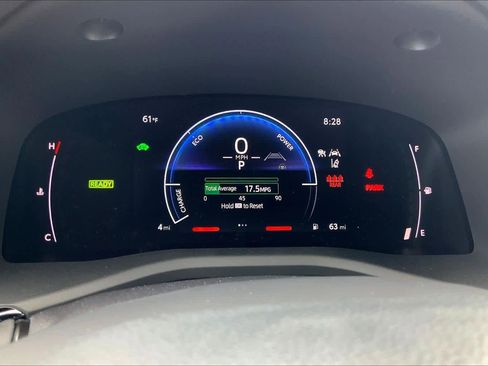 New 2026 Toyota Camry SE image 18