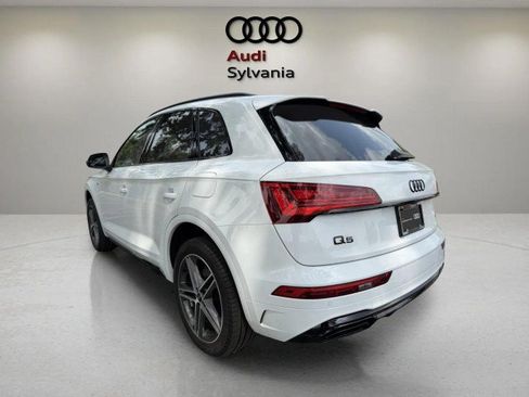 Certified 2025 Audi Q5 e Premium Plus w/ Premium Plus Package AWD/4WD image 6