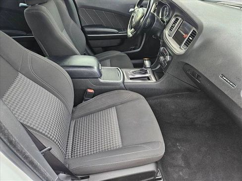 Used 2023 Dodge Charger SXT image 18