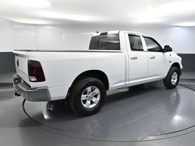 Used 2017 RAM 1500 Classic SLT AWD/4WD image 3