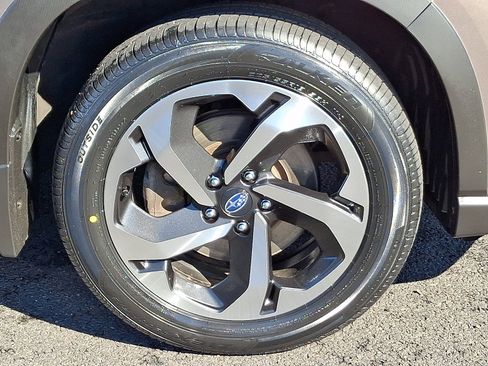 Certified 2023 Subaru Forester Touring AWD/4WD image 8