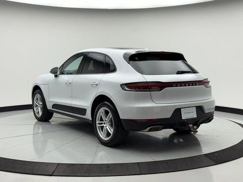 Used 2020 Porsche Macan image 3