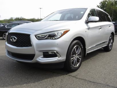 Used 2019 INFINITI QX60 Luxe w/ Essential Package