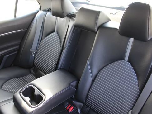 Certified 2023 Toyota Camry SE FWD image 29