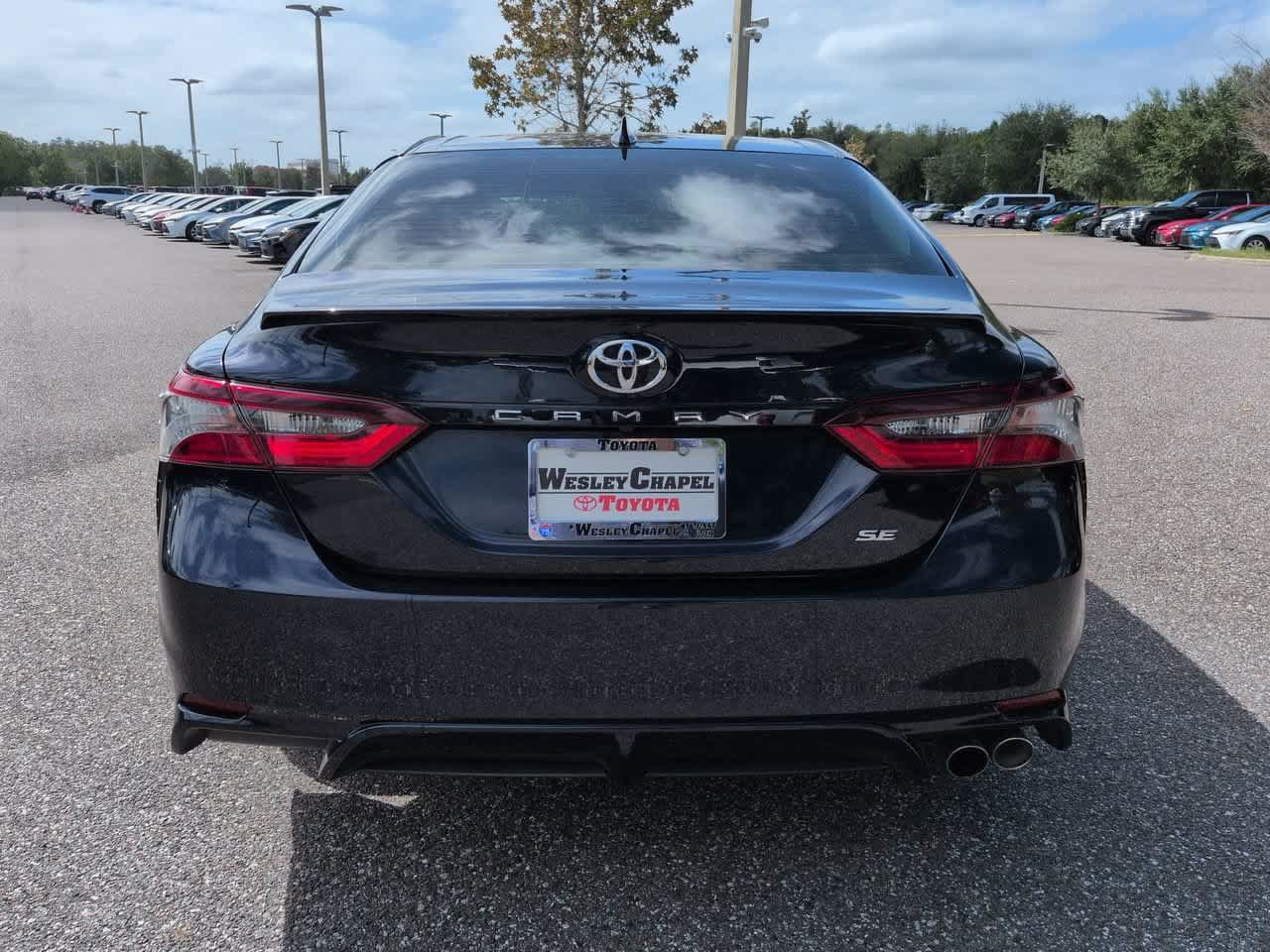 Certified 2021 Toyota Camry SE FWD image 5