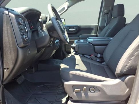 New 2026 Chevrolet Silverado 1500 Custom AWD/4WD image 16