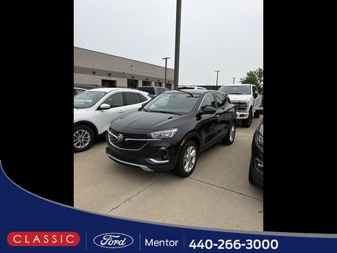 Used 2023 Buick Encore GX Preferred w/ Cold Weather Comfort Package AWD/4WD image 1