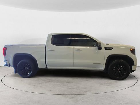 Certified 2025 GMC Sierra 1500 Elevation AWD/4WD image 7