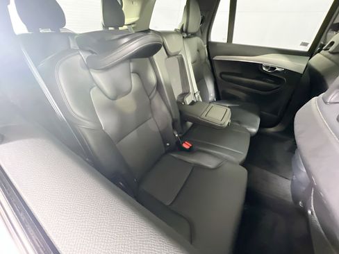 Used 2023 Volvo XC90 B5 Core w/ Protection Package Premier image 28