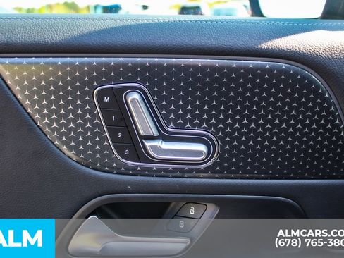 Used 2024 Mercedes-Benz EQB 250+ 250+ image 39