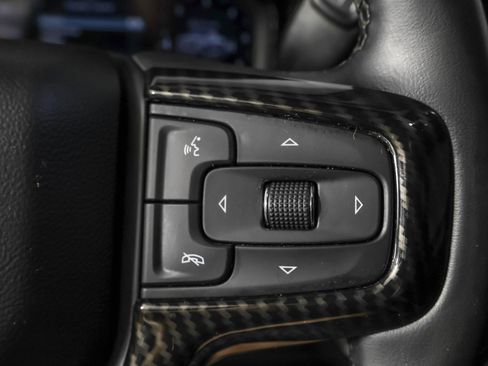 Used 2023 Chevrolet Silverado 1500 LT AWD/4WD image 29