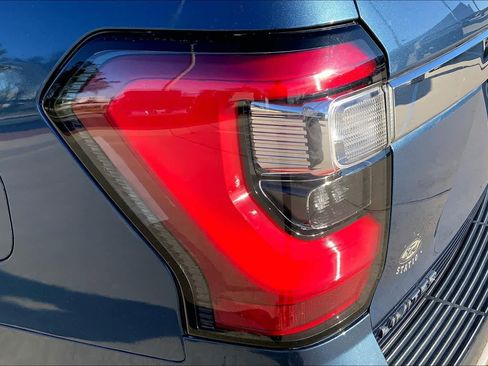 Used 2018 Ford Expedition Max Limited w/ Equipment Group 302A image 27