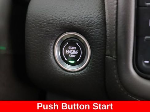 Used 2022 GMC Yukon Denali AWD/4WD image 25