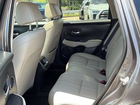 Used 2025 Honda HR-V EX-L image 23