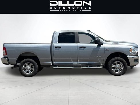 Used 2024 RAM 2500 Big Horn AWD/4WD image 31