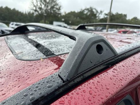 Used 2022 Toyota RAV4 XLE Premium image 32