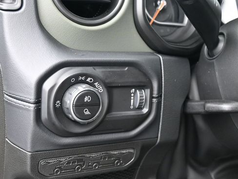 New 2026 Jeep Gladiator Mojave image 14