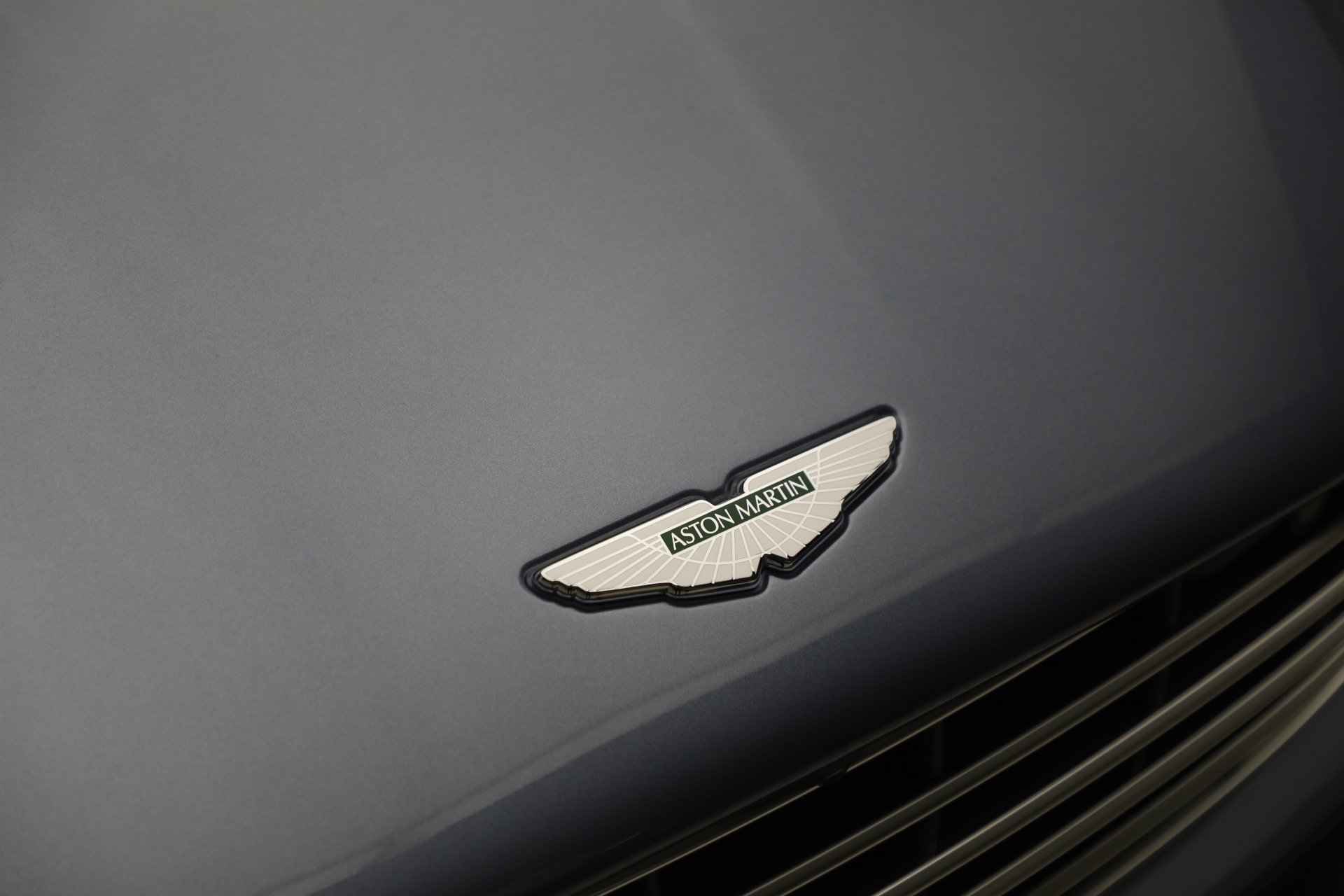 Used 2022 Aston Martin DB11 Volante RWD image 44