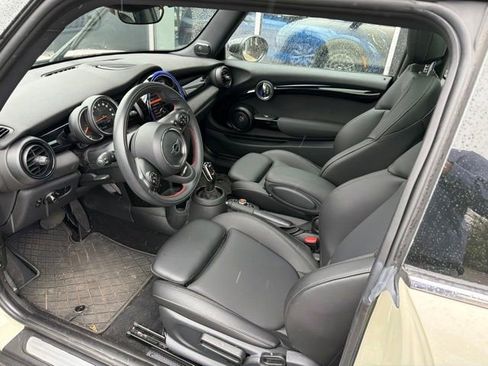 Used 2020 MINI Cooper S FWD image 9