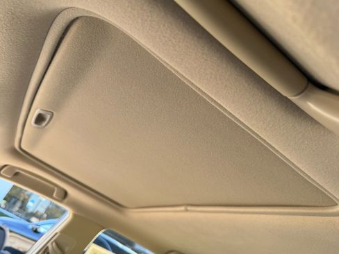 Used 2006 Lexus RX 330 image 33