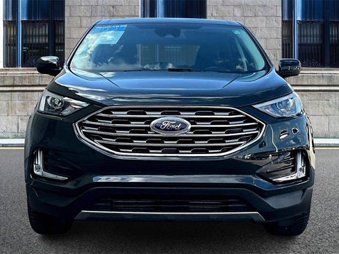 Certified 2022 Ford Edge SEL w/ Convenience Package image 3