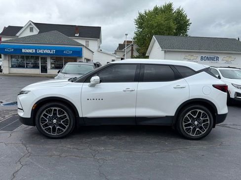 Used 2023 Chevrolet Blazer Premier w/ Enhanced Convenience Package image 4