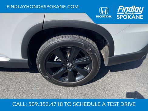 Used 2025 Honda Pilot Elite image 4