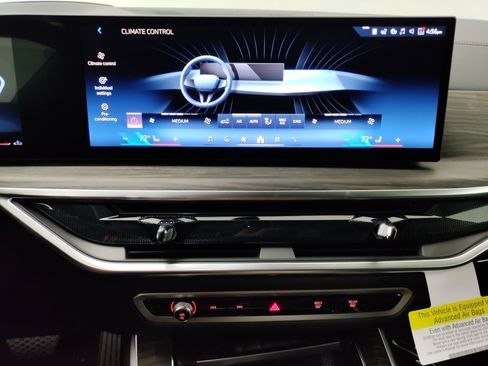 New 2026 BMW X5 sDrive40i w/ Premium Package image 19