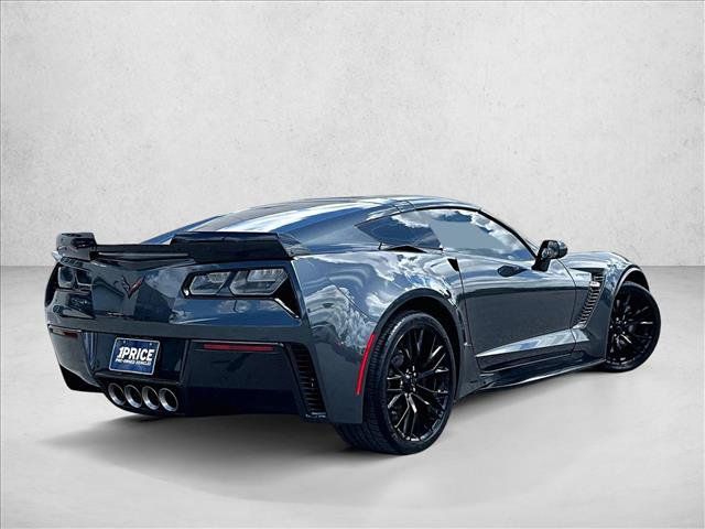 Used 2018 Chevrolet Corvette Z06 RWD image 2