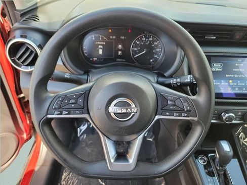 Certified 2023 Nissan Kicks SV FWD image 30