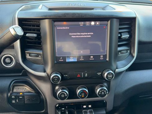 Used 2022 RAM 2500 Big Horn AWD/4WD image 19