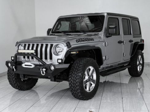 Used 2020 Jeep Wrangler Unlimited Sport AWD/4WD image 4