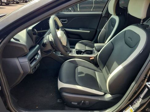New 2026 Kia K4 GT-Line image 21