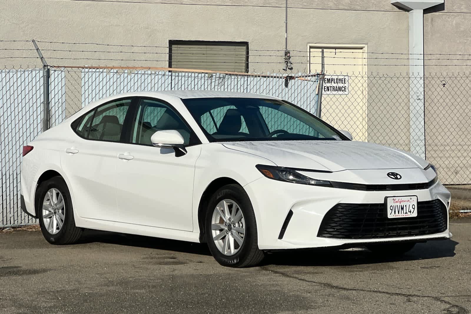 Used 2026 Toyota Camry LE FWD image 7