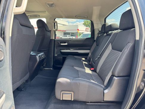 Used 2015 Toyota Tundra SR5 AWD/4WD image 16