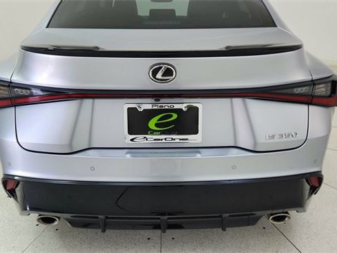 Used 2023 Lexus IS 350 F Sport image 11