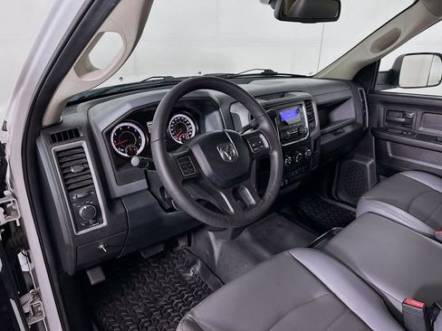 Used 2016 RAM 2500 Tradesman image 10