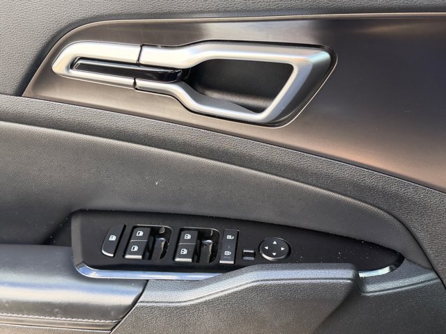 Used 2023 Kia Sportage EX FWD image 37