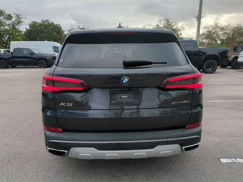 Used 2022 BMW X5 xDrive45e w/ Premium Package image 7