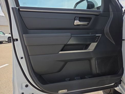 New 2026 Toyota Tundra Limited AWD/4WD image 17