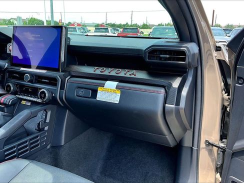 Used 2025 Toyota 4Runner TRD Pro AWD/4WD image 19