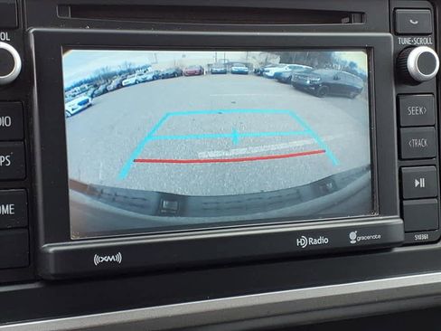 Used 2019 Toyota Tacoma SR5 image 16