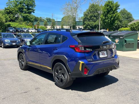 Used 2024 Subaru Crosstrek 2.5i Sport AWD/4WD image 3