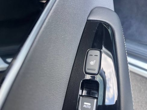 Used 2019 Kia Sorento SX AWD/4WD image 26