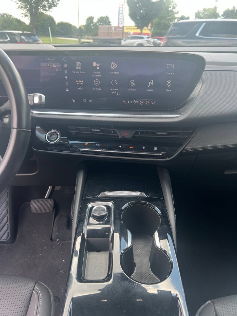 Used 2024 Buick Envision Preferred AWD/4WD image 14