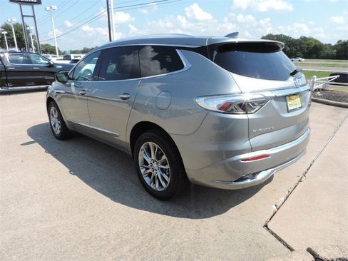 Certified 2023 Buick Enclave Avenir w/ Avenir Technology Package image 7