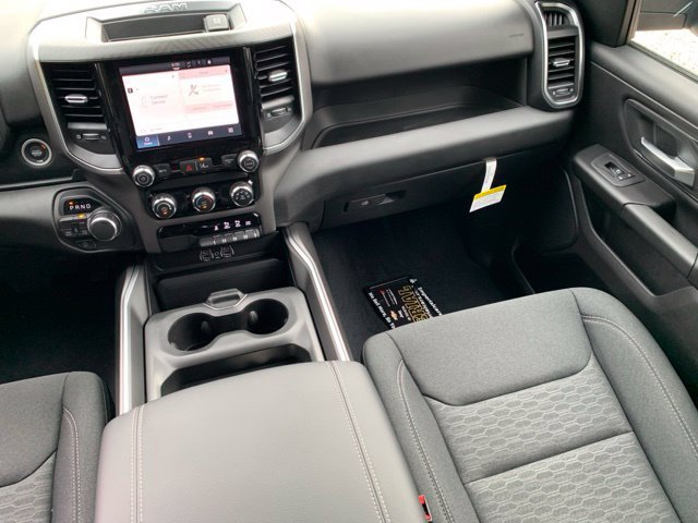 Used 2026 RAM 1500 Express AWD/4WD image 20